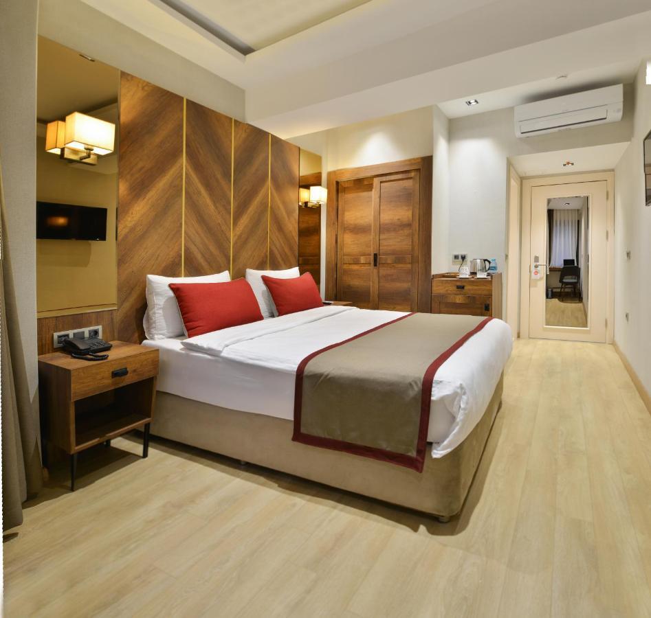 Celine Hotel Taxim Provincia di Provincia di Istanbul Esterno foto