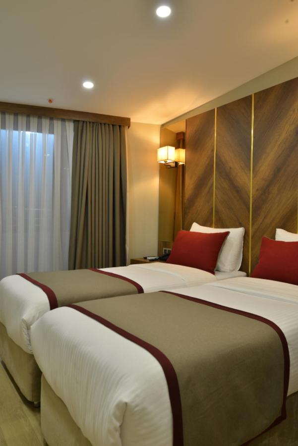 Celine Hotel Taxim Provincia di Provincia di Istanbul Esterno foto